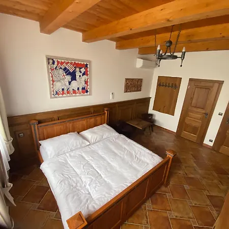 Pod Zamkem Guest house